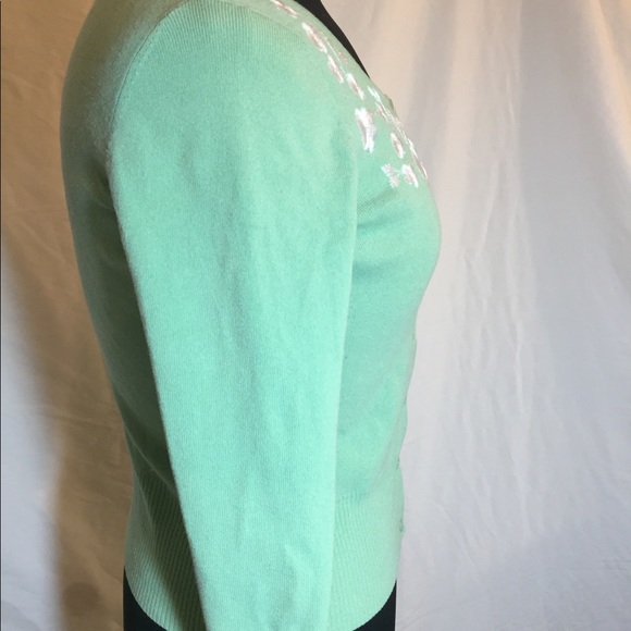 Mint green cardigan w white embroidered detail XS - Picture 7 of 8